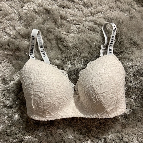 Victoria's Secret Other - Victoria’s Secret Lace Bra